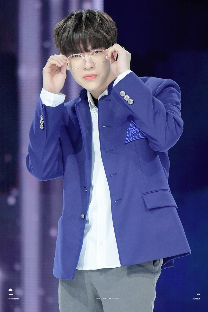 junhyuk_archive's tweet photo. [ 190320 ] RUNWAY || 런웨이
© Cloud Fluff

#이준혁 » #LeeJunhyuk
#프로듀스X101 #PRODUCEX101
#DSP미디어 #DSPmedia https://t.co/Y421zI0D9o