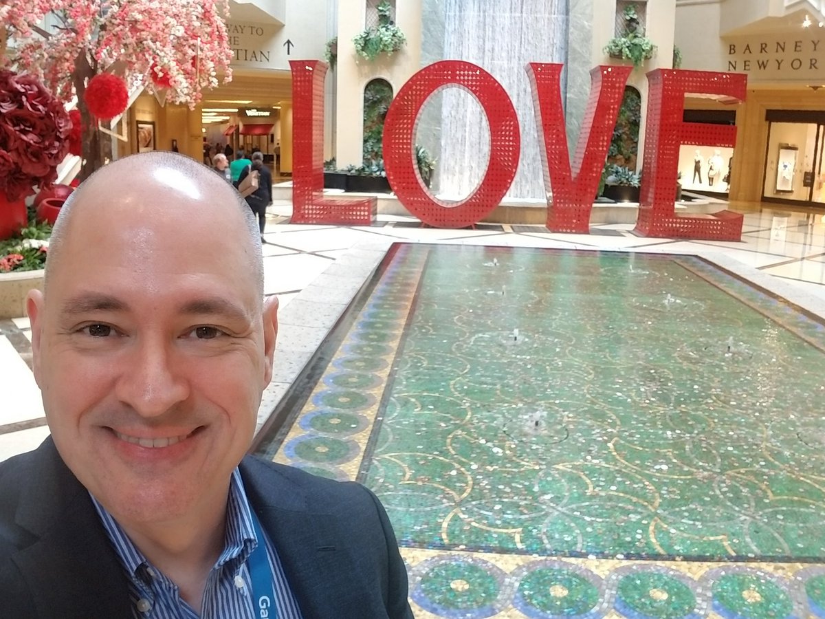 ken_gonzalez's tweet image. Final day of #Knowledge19 is underway -- let&apos;s do this! #AnalystLife