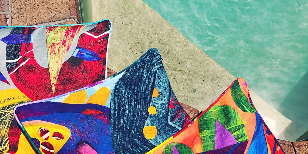 #Global #diversity - designers influenced by #multicultures or live in another country. <a href="/SOKLARA/">Klara Hinde</a>  <a href="/joojonnie/">Jonna Saarinen</a> #LuaLua <a href="/debosc_cat/">Debosc</a> <a href="/h_scottdesign/">Heather Scott Design</a> @headsprung <a href="/hrdesignstudio/">HR Design Studio</a> @rentaro_uk ow.ly/zUBe30oGLiv