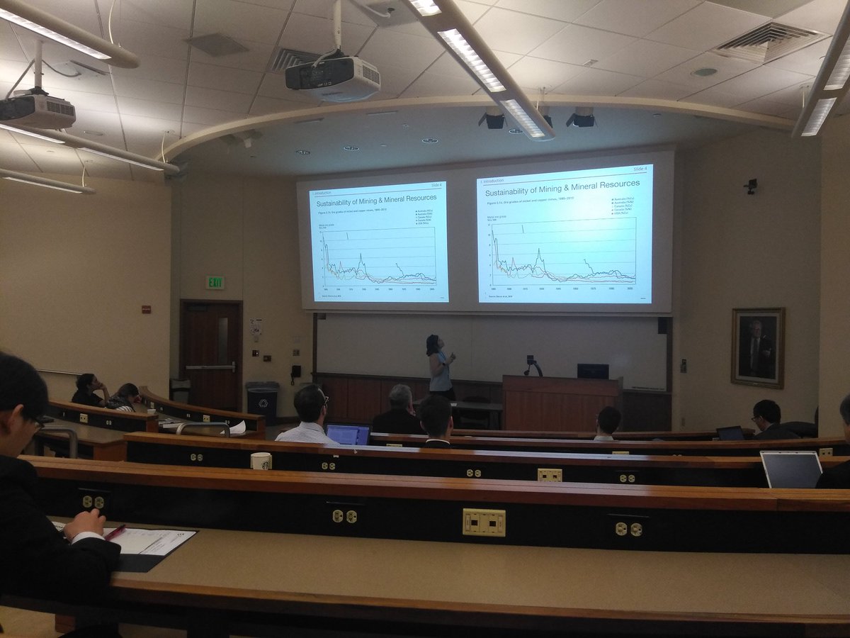 Sutherland_J_W's tweet image. Presentation Sessions 📊 | We had the last 7 rounds of 4 simultaneous presentations during this morning. Congrats for the great work!
#TakeGiantLeaps 
#PurdueUniversity
#LifeCycleEngineering