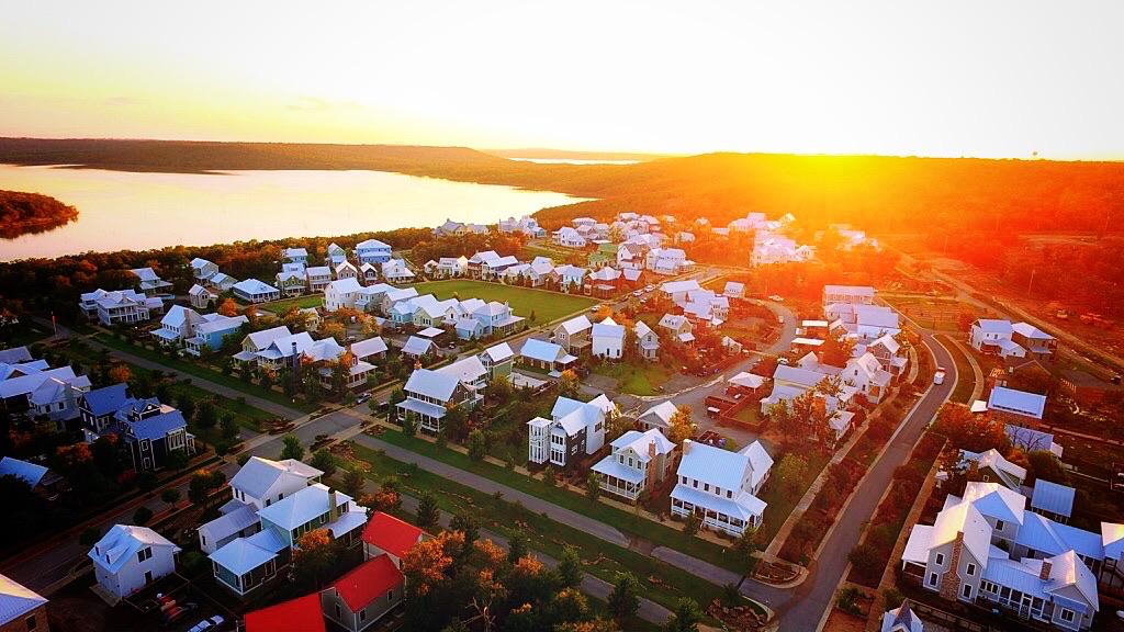 This eco-friendly, storybook town on Lake Eufaula, has influenced the new Evolving Communities neighborhood coming to Tulsa, only minutes from downtown.
 
bit.ly/2R1Wx7s