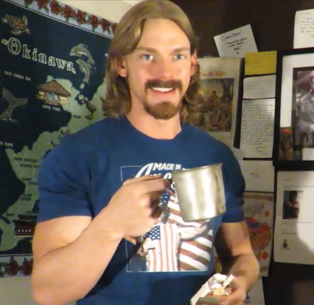 ShikiSanban's tweet image. ProJared:
Terrible human being 
Cheats on his wife and blames her for everything 

Steve1989MREInfo:
Nice
Loves life and hiss
Appreciated every culture and respects everyone
Gets it onto a tray