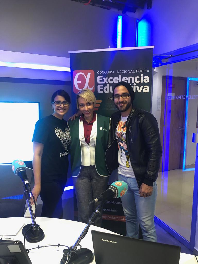 ExcelenciaPma's tweet image. 🗣Seguimos de Gira Nacional. Ayer estuvimos en el programa televisivo @calle7ptyp más tarde en @SERTVPANAMA en el programa "A esta hora estelar" y luego en #randomradio 

Y el día de hoy, continuamos con la gira en @rpc_radio  y  @CalienteRadioPa 

¡Gracias por recibirnos!