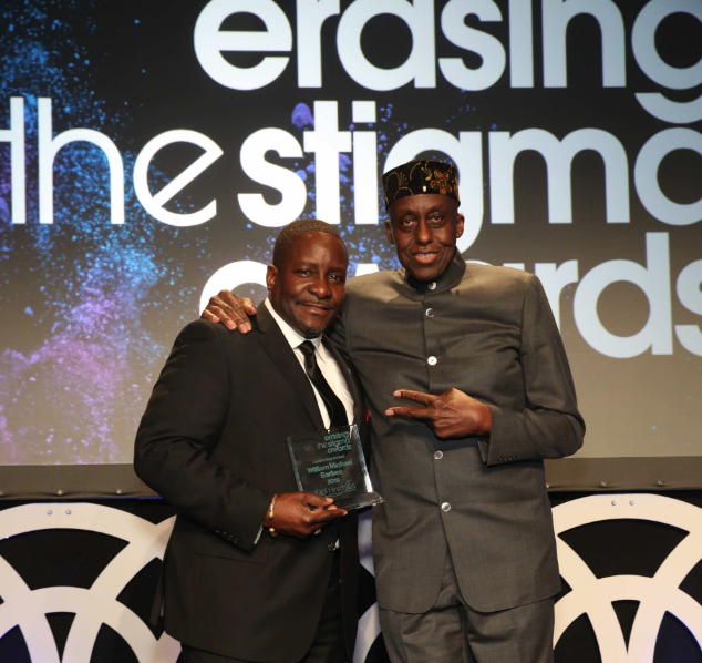 DidiHirsch's tweet photo. At this year's Erasing The Stigma Awards, @RealBillDuke helped Didi Hirsch recognize @williammbarbee for his leadership in #erasingthestigma of mental illness. https://t.co/pO9cDERRQZ #etsawards https://t.co/Q6tT7Cjsos
