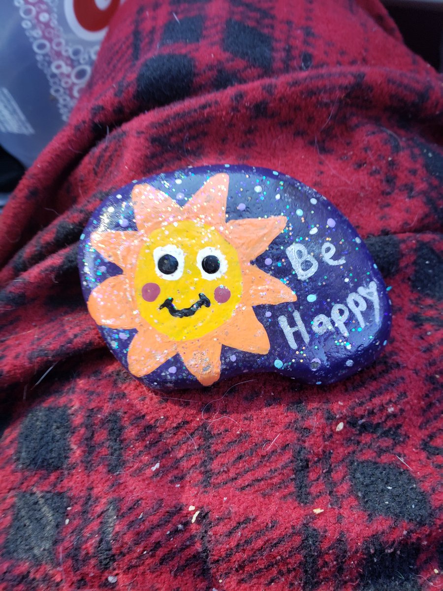 vicegt's tweet photo. #WCPR found this guy at the devils punch bowl, at the Oregon cost like 5-months ago. Perfect thing to find when you get a flat tire. https://t.co/3AKTfhjKzZ