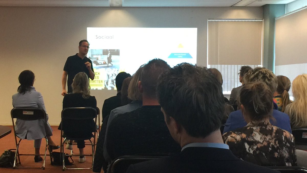 Volle bak voor de Masterclass Ondernemen met Impact van <a href="/kees_klomp_/">Kees Klomp</a> tijdens de startersdagen De Bevelanden <a href="/GemeenteGoes/">Gemeente Goes</a> <a href="/ZeelandBusiness/">Zeeland Business</a> <a href="/MVOloont/">MVOloont</a> <a href="/provzeeland/">Provincie Zeeland</a> <a href="/dezbnl/">ZB Bibliotheek van Zeeland</a>