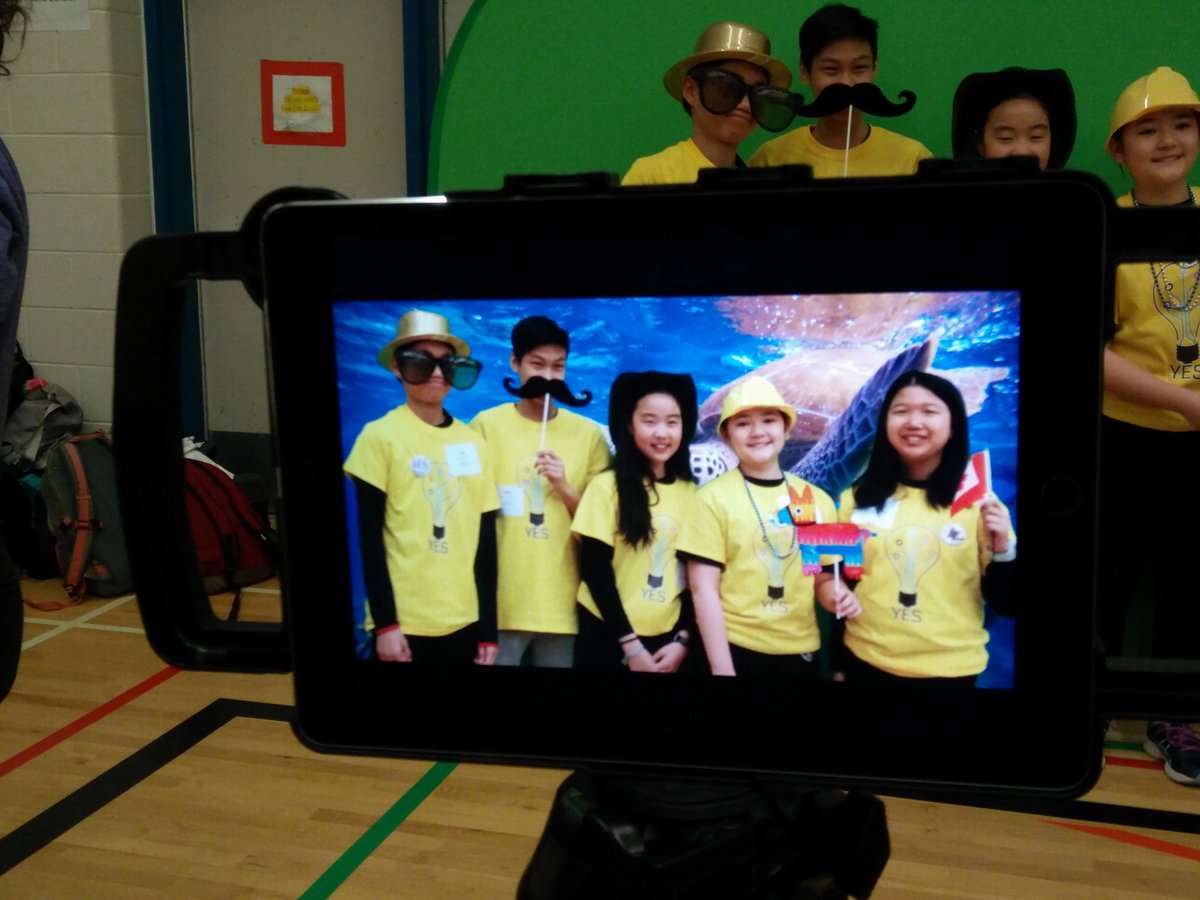 CindySisti's tweet photo. Leadership team members from @WismerPS building spirit at #yrdsbYES https://t.co/g69LAFeHL0