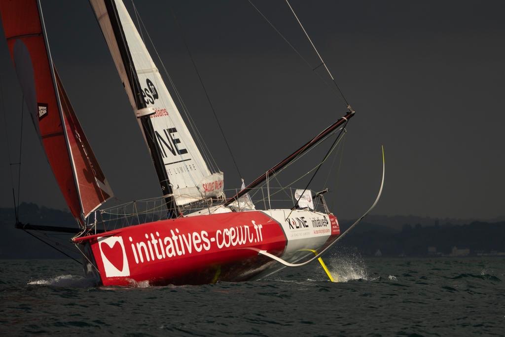 initiativecoeur's tweet photo. #JourDeCourse
🔥 Top départ @samanthadavies s’élance sur la @B1000race, 1e course en solo de la saison
📍Douarnenez (pas du tout aux Bermudes!)
🔛 2000 milles 
⏳7 jours (plus ou moins)
⛵️17 @IMOCA6
#Bermudes1000Race https://t.co/oy7t0vXAEX