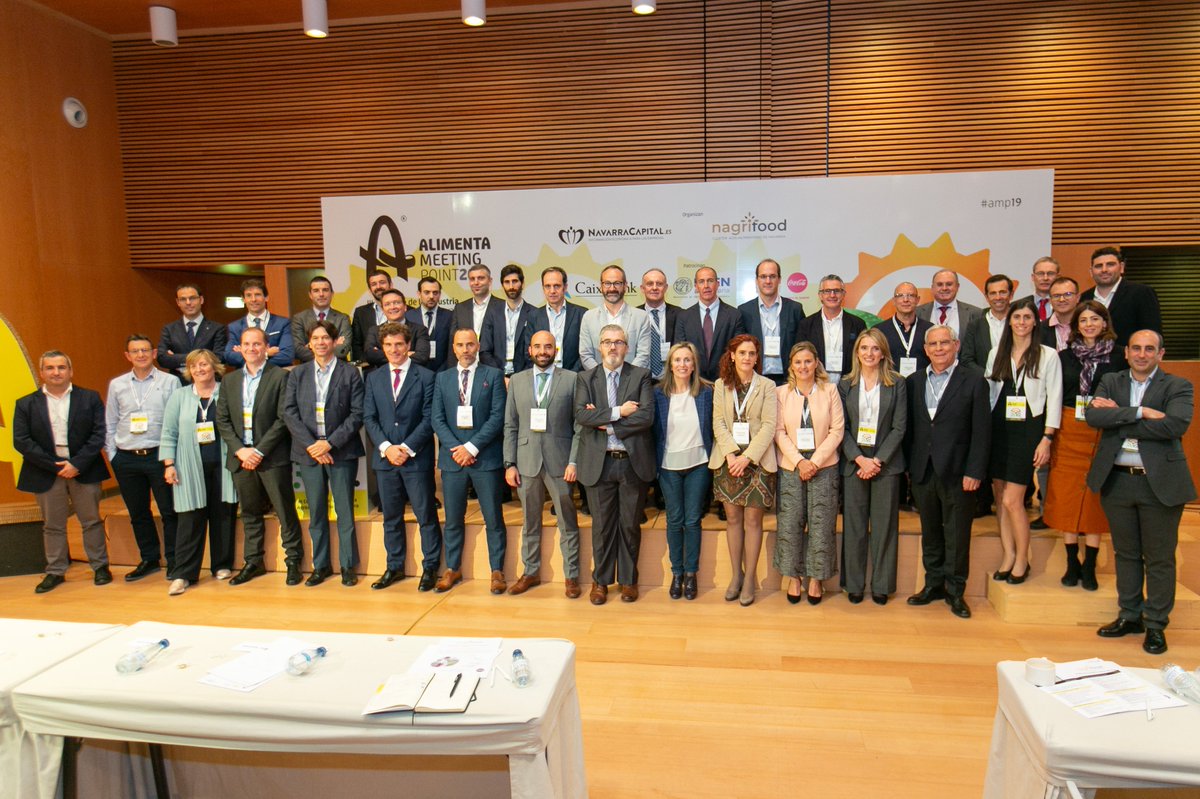 NagrifoodClust's tweet photo. Finaliza el III Congreso Alimenta Meeting Point sobre la #TransformaciónDigital en el sector #agroalimentario
@NavarraCapital @caixabank @CocaCola_es #EulenAlimentaria @Reyno_Gourmet @acrgrupo @NASERTIC @CNTA_CIT @IntiaSa @bilbaoport #SmartLean #3DBide @gob_na @RevistaAlimenta https://t.co/0nbgF28knv