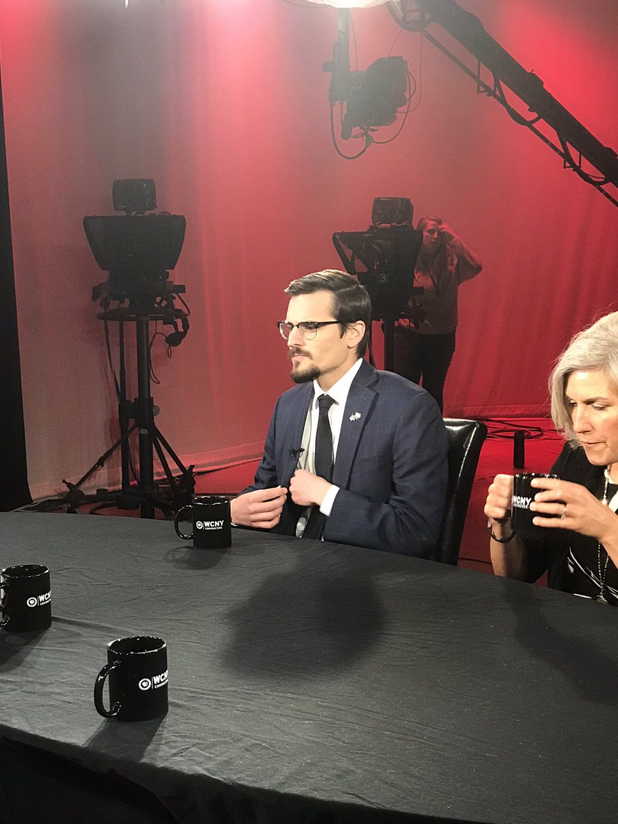 DarylLovell's tweet photo. .@SUFalkCollege professor and Air Force veteran Kenneth Marfilius joined @WCNY’s #CONNECTNY program for a round table discussion on veterans, health and society. The show airs May 13 at 9PM. @sarbetter @TimW518 https://t.co/lTwzRVeC5f