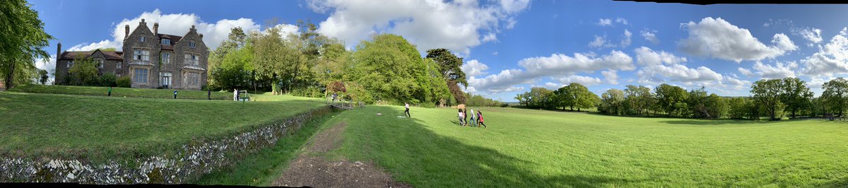 wilber4sprimary's tweet image. What a magical place @NethercottHouse is!#learningthroughdoing #muckandmagic #EducationWithCharacter