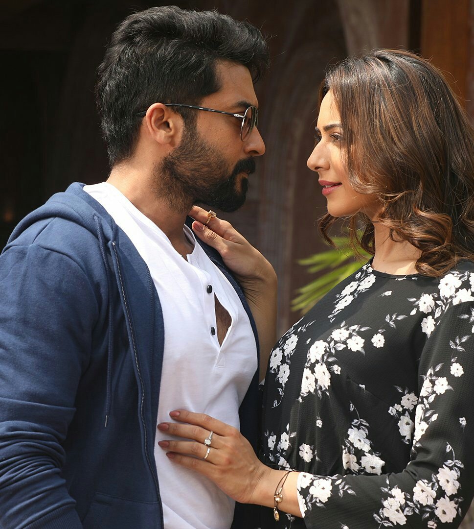 SuriyaBase's tweet photo. #AnbaePeranbae Lyric video Hits 4M+ Views 148K Likes 
அனைவருக்கும் நன்றி

https://t.co/JxnLQnIKKS

#NGKAudio
@Suriya_offl @Rakulpreet @Poet_UmaDevi @thisisysr @selvaraghavan @DreamWarriorpic https://t.co/os6JjvsUUe