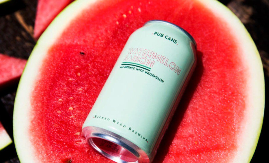 chs_cheers's tweet image. @wickedweedbrewing next Burst Session Sour is on deck! 🍉

Watermelon saison is brewed with watermelon and is the perfect way to take the sting out of the summer heat. Now available in 6-pack 12oz cans.

#BurstWWB #ColorYourThirst #SessionSour