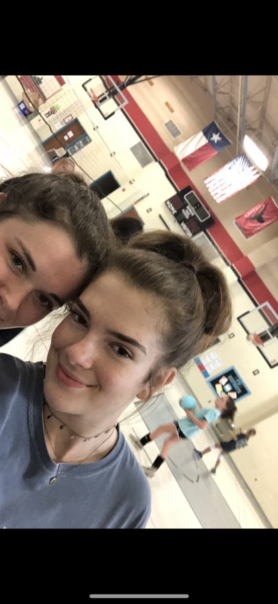 isabelleb022's tweet image. I LOVE volunteering with future cowgirls at YMCA Volleyball every week and bringing new “coaches” with me!! #serveandreceive @CowgirlVB @peytonminyard_ @maciwat @sarahlasalle_