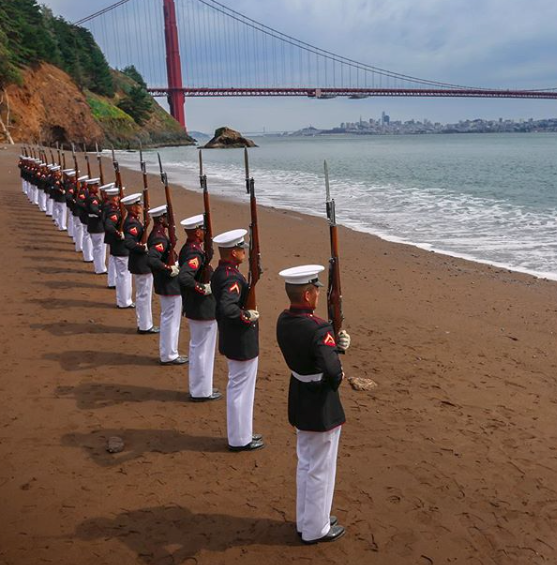 BKTechUSA's tweet image. Repost via @marines:

"The Few, The Proud. | Marines with the Silent Drill Platoon, @marinebarrackswashington, execute their "long line" sequence at the Golden Gate Bridge, San Francisco."