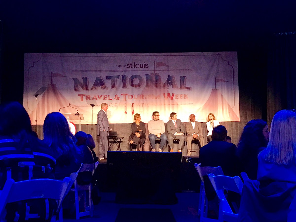 explorestlouis's tweet photo. Our Arts and Culture panel discussing our one of a kind arts scene in #STL! #explorestlouis #NTTW https://t.co/SYwLM5eY3I