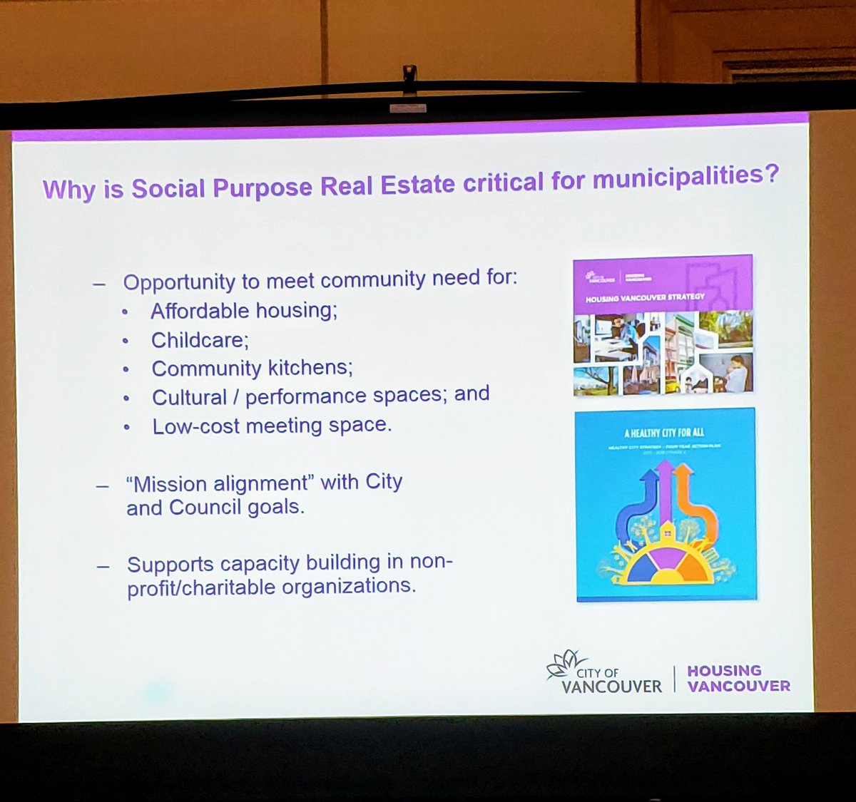 MarthaABurton's tweet photo. #socialpurpose #realestate is heart and soul of a city. @CityofVancouver (Susan Haid) places importance on this social capital. @space4community session at #2019BCLS https://t.co/B3z4frSrWL