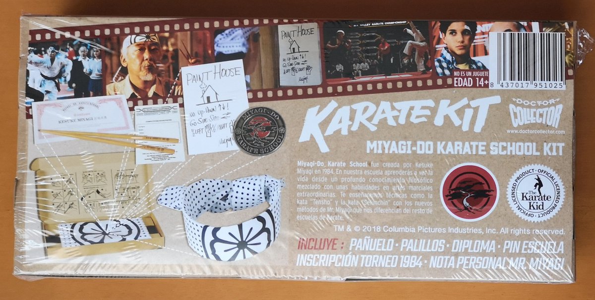 2d6Magazine's tweet photo. Con unos días de retraso de lo habitual, pero ya está aquí el número de mayo de @2d6Magazine: https://t.co/tFsi1DnmNE. Para celebrarlo, sorteamos el kit Miyagi-Do de #KarateKit por cortesía de @rebellion_es Participa haciendo RT y siguiéndonos a ambos. Plazo: 23.59h del lunes 13 https://t.co/CWbj3Npi5a