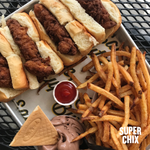 What do you eat first?   

🍦......Custard so it doesn't melt?  #teamcustard
🍟.....Fries so the don't get cold?   #teamfries
🍗....Chicken cause your STARVING? #teamchicken

🤔These are some of life's more complicated questions. 🤔