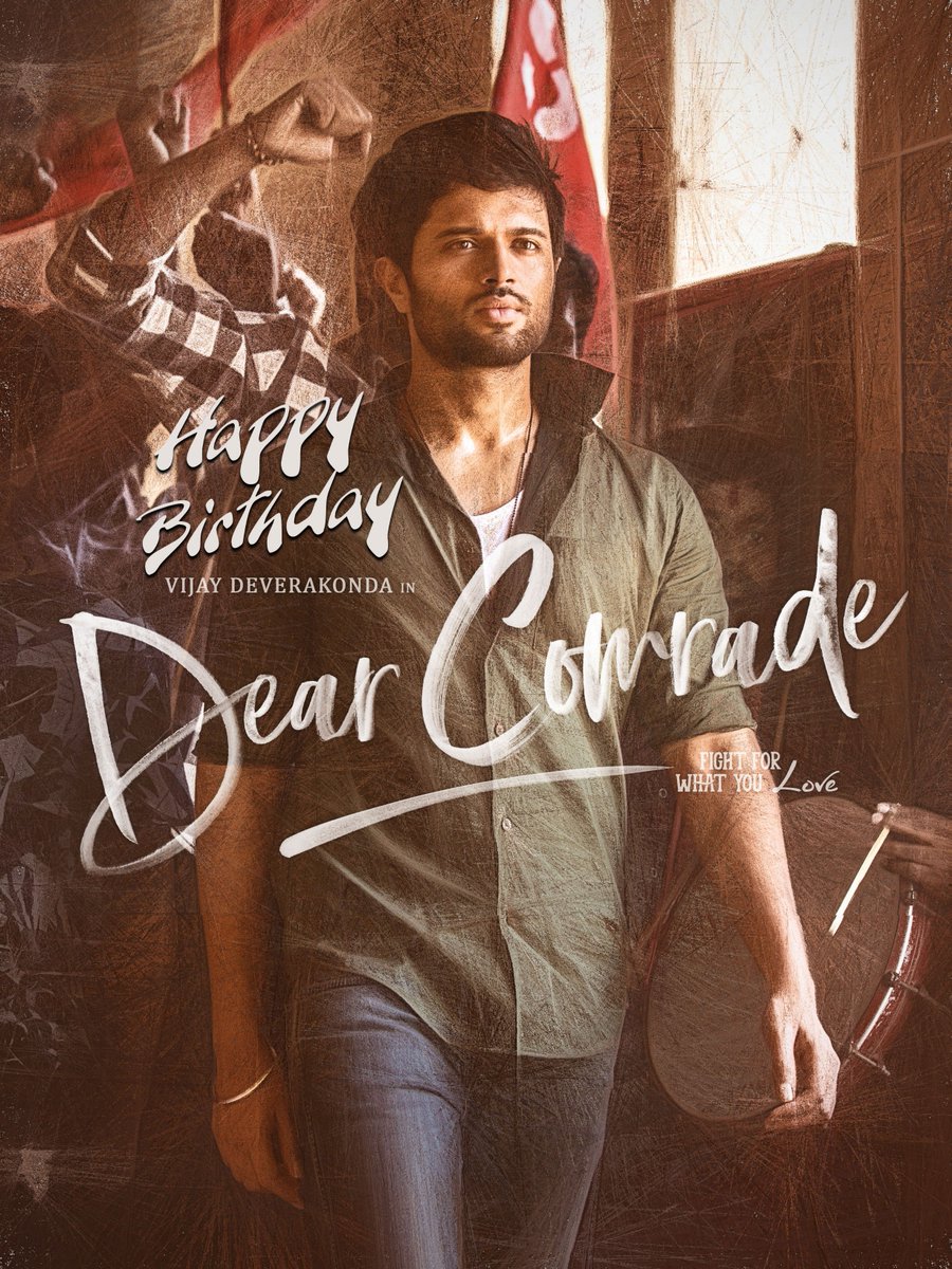 Boxofficebee's tweet photo. Happy Birthday @TheDeverakonda 
@VJDeverakondaFC #VijayDeverakonda #DearComrade #DearComradeOnJuly26 https://t.co/zOT5LYbVYc