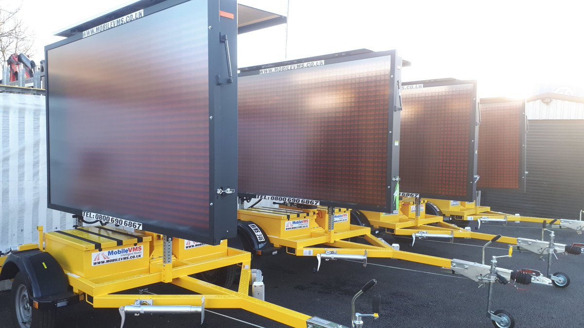 MobileVms's tweet photo. We have stock signs ready for immediate delivery, if you are thinking of investing in #VMS give us a call 08006906867 @MobileVms #deliver #320 #highwaysign https://t.co/H4wWWO0JF0