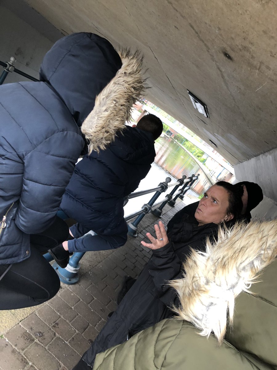 pac_cic's tweet photo. Out detached tonight working with young people in #stalybridge come and say hello if you see us about #asb #tameside #community https://t.co/3jDgxoBmVE