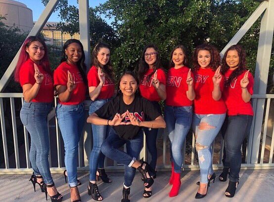 utsamgc's tweet photo. MGC would like to welcome the newest member of Delta Xi Nu Sorority, Cecilia “Resilience” Gómez Ayala, from Nu Class
! ❤️🍯🤞🏽 #UTSA #UTSAmgc #utsagogreek #utsagreeklife #utsa23 https://t.co/9eWPxPKrd9
