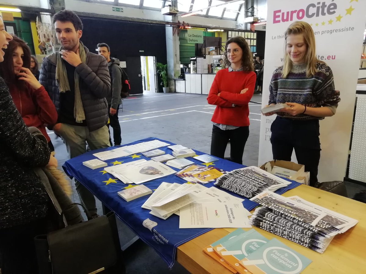 EuroCité est actuellement à @Gro_ndControl avec les <a href="/Eurocitoyens/">Eurocitoyens</a> pour mener campagne ! #ElectionsEuropeennes2019 
En ce jour de la Fête de l’Europe #9mai nous continuons à nous mobiliser 💪🏼🇪🇺