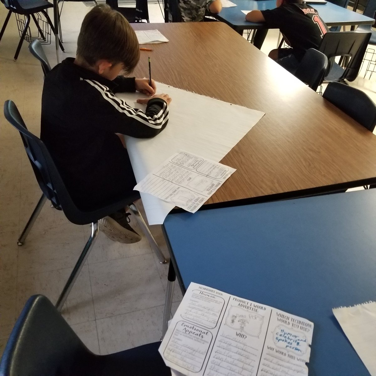 acalhoon4's tweet photo. working on commercials! Influencing an audience. #BeTheOne #MilamMemories #iamwfisd https://t.co/Yx3eiU9Bml