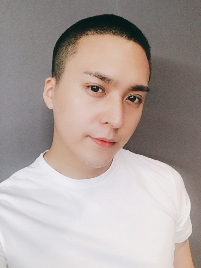 styleguideform's tweet photo. Best of luck to Dongwoon in his new adventure!
#SonDongwoon #Highlight #BEAST #BeastHighlight
https://t.co/JJkUFSEVWM https://t.co/VMbCmYkCgQ