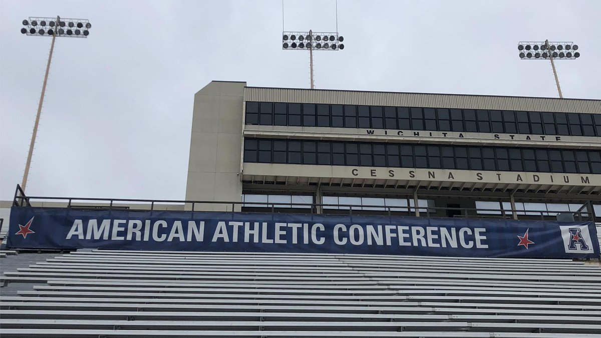 AmericanXCTrack's tweet image. Tomorrow...🏆🏆🏅🏅

The 2019 #AmericanOTF Championships starts Friday! 

📝➡bit.ly/AACOTFCHPV0509…
📍 Cessna Stadium
🗓 May 10-12
📝 (Champ Central): TheAmerican.org/OTF
📺 (ADN): bit.ly/2NI11K8
📊 bit.ly/AACOTFLR