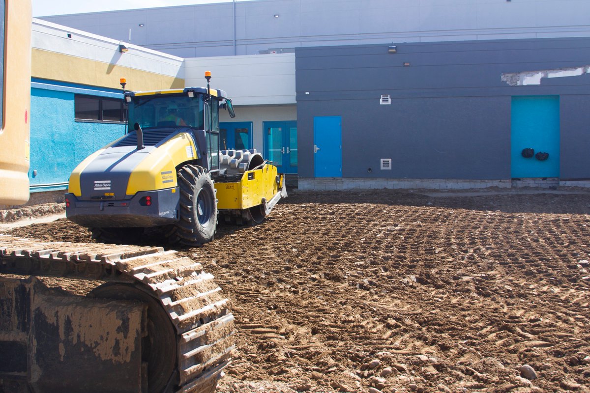 DyerEngineering's tweet image. Ground Breaking!
@diandaconstruct has begun construction on a 3-story, 20,000 SF expansion of the Mater Academy Charter School for @PositivePlace DEC is teamed up with Ethos Three Architecture to provide Civil Engineering services.