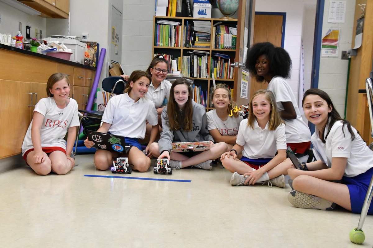 RPCSTweets's tweet photo. Our Middle School is still buzzing about Spark and their courses last week on robotics, personal finance, leadership, gardening and more! Learn more about the week and what students and teachers have to say about it at https://t.co/RCAc1DeDuW. 

#RPCSmiddleschool #SPARKweek https://t.co/5OMTJGXgs2