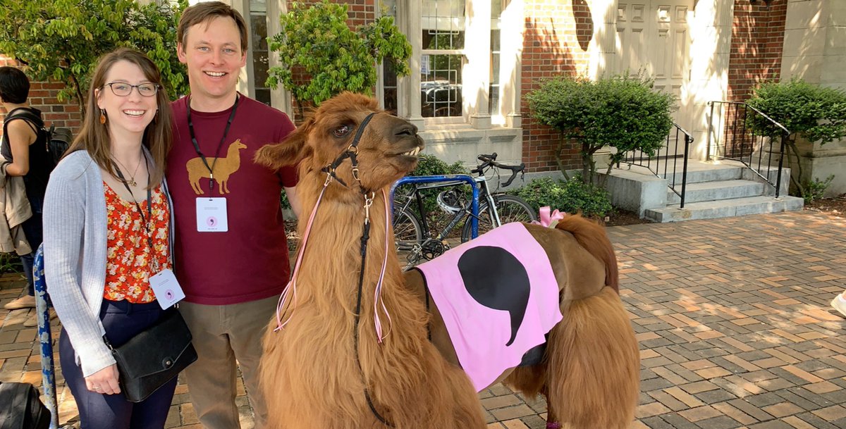 chodacki's tweet image. Chillin’ with the #commallama and @SarahCateBaker at #csvconf