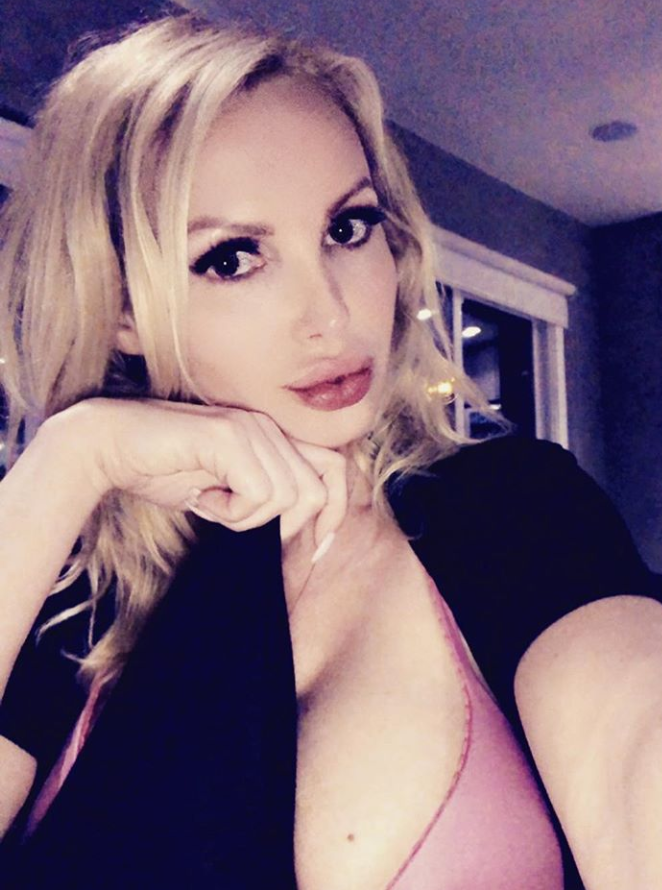 Nikki benz (@nikki75143383) on Twitter photo 