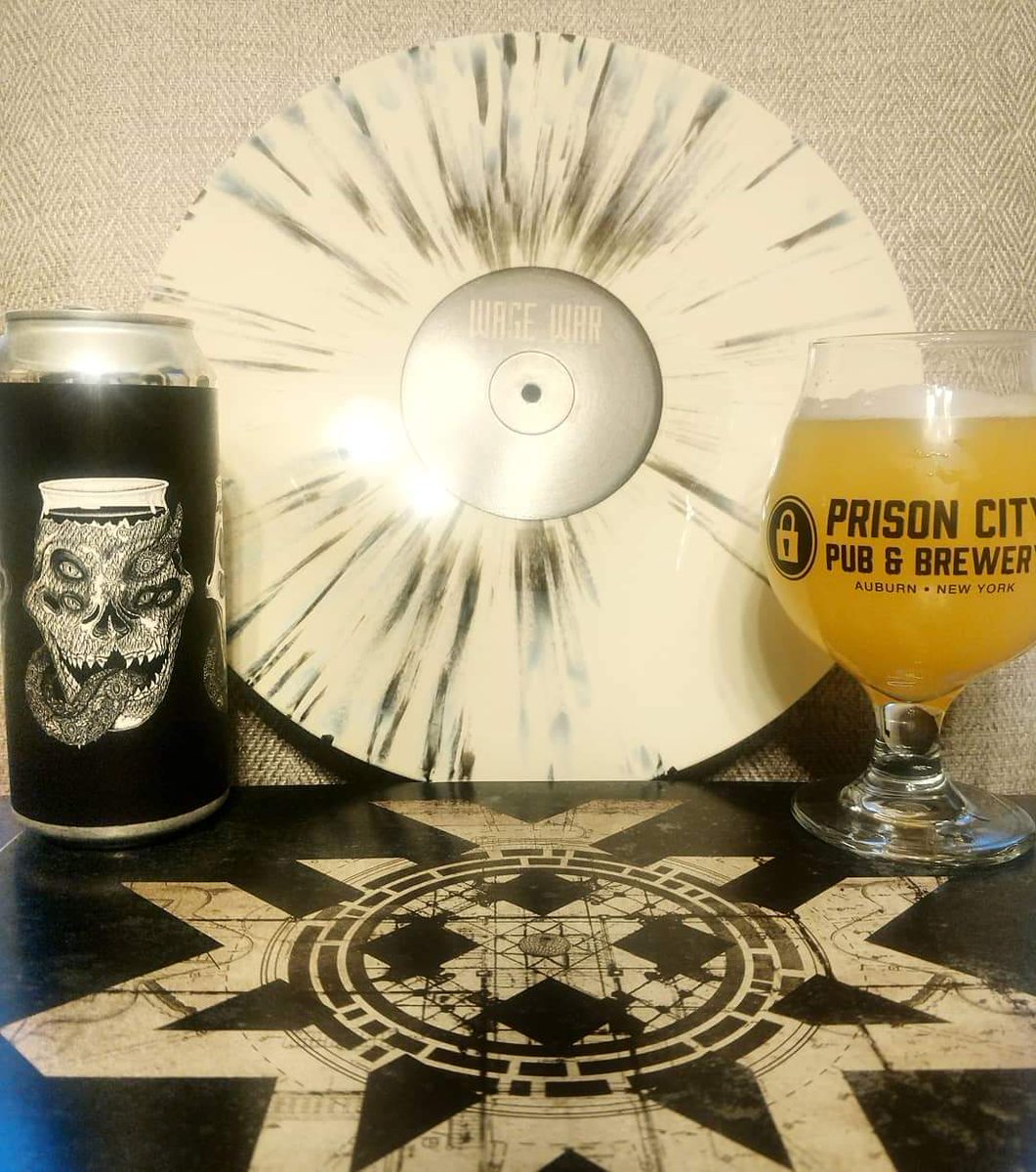 DearUntitled's tweet photo. We're kicking off this Thirsty Thursday with a dope pairing of @tiredhandsbeer and @WageWar ! We'd love for The River to be flowing with Alien Church, but that's unfortunately not the case...
#theriver #craftbeer #vinyl #metalcore #beercore #beerporn #wagewar #alienchurch #haze https://t.co/aUCp7zUAV2