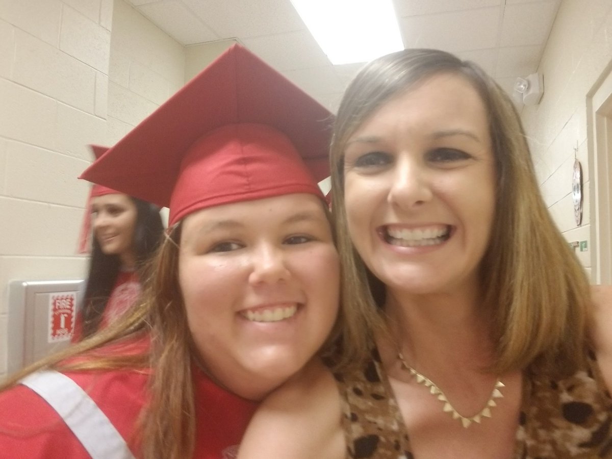 Congrats North Johnston High  School Class of 2019! We loved celebrating you all today at our annual Graduation Walk!!
<a href="/PineLevelES/">PineLevelES</a>
<a href="/NJHS_Panthers/">North Johnston High</a>