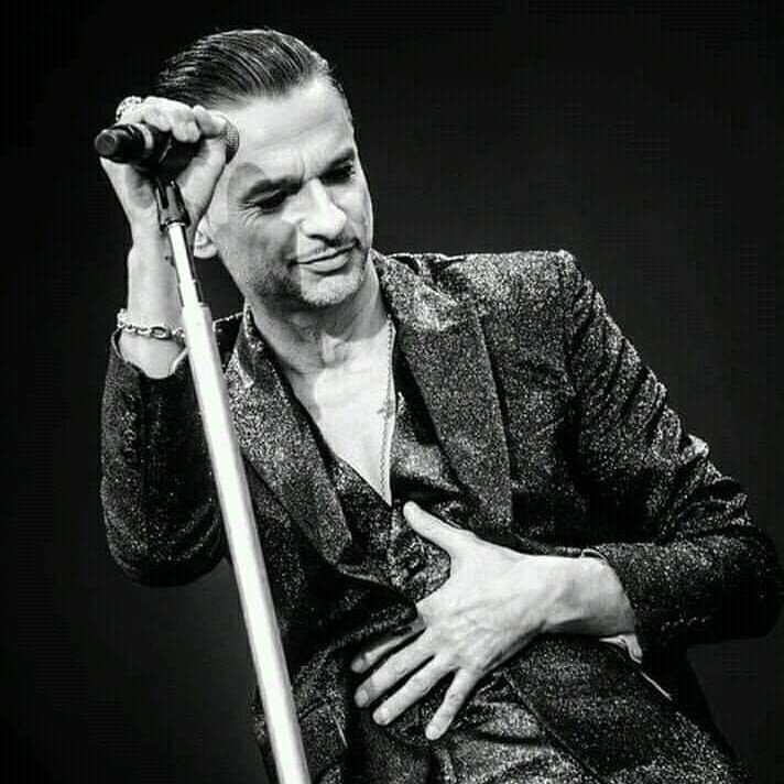 Happy birthday Dave Gahan, 57 and still the greatest frontman on the planet !!  