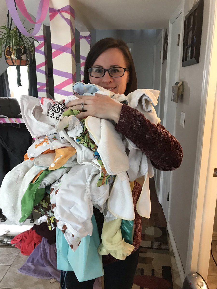 RandiMcCallian's tweet photo. #voteformoms
Because we are pros at cleaning up 💩💩💩
#votemama #momsforoffice #runtowin #candidate2020 #colorado https://t.co/TuLHZPkb7J