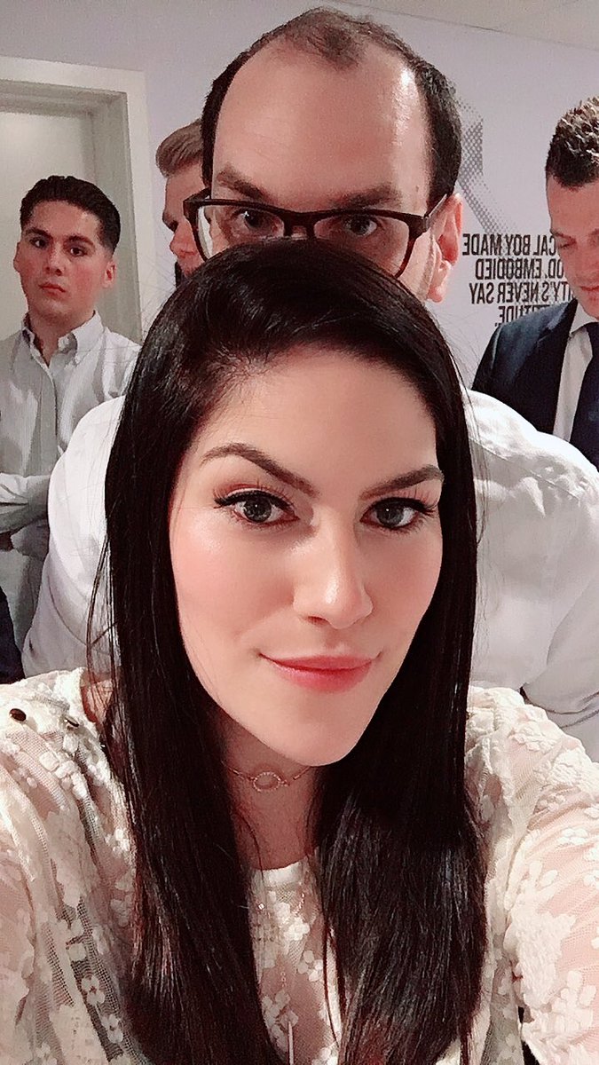 Nymfria's tweet photo. Found my #PopInPod partner @Migtavius ....He is real!! 👀😂 #FBAs https://t.co/dpMADCD5Sg