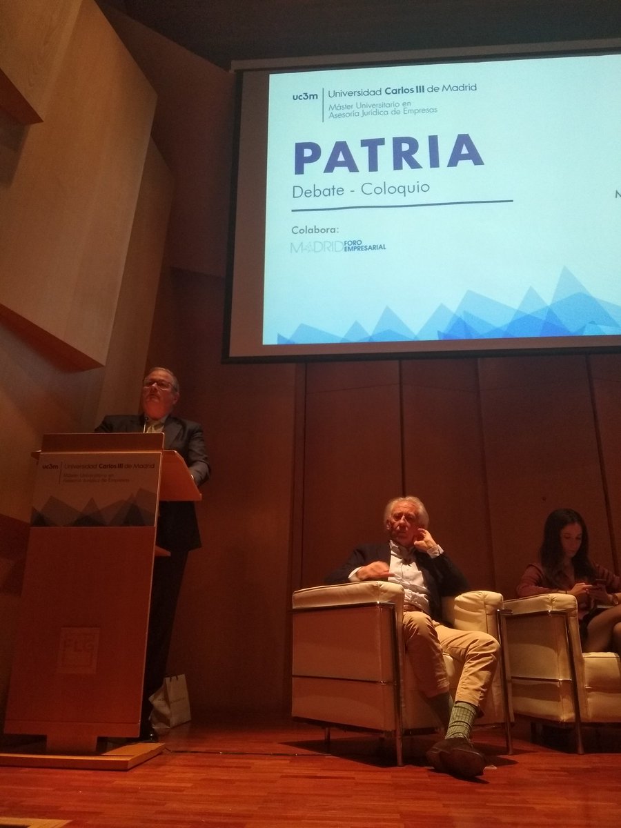 MAJEuc3m's tweet photo. #DEBATEPATRIA @Morenocatena director del @MAJEuc3m clausura el acto @EstefMolina_ @LuciaMendezEM @sergiodelmolino @BoadellaAlbert https://t.co/yixNdexUss