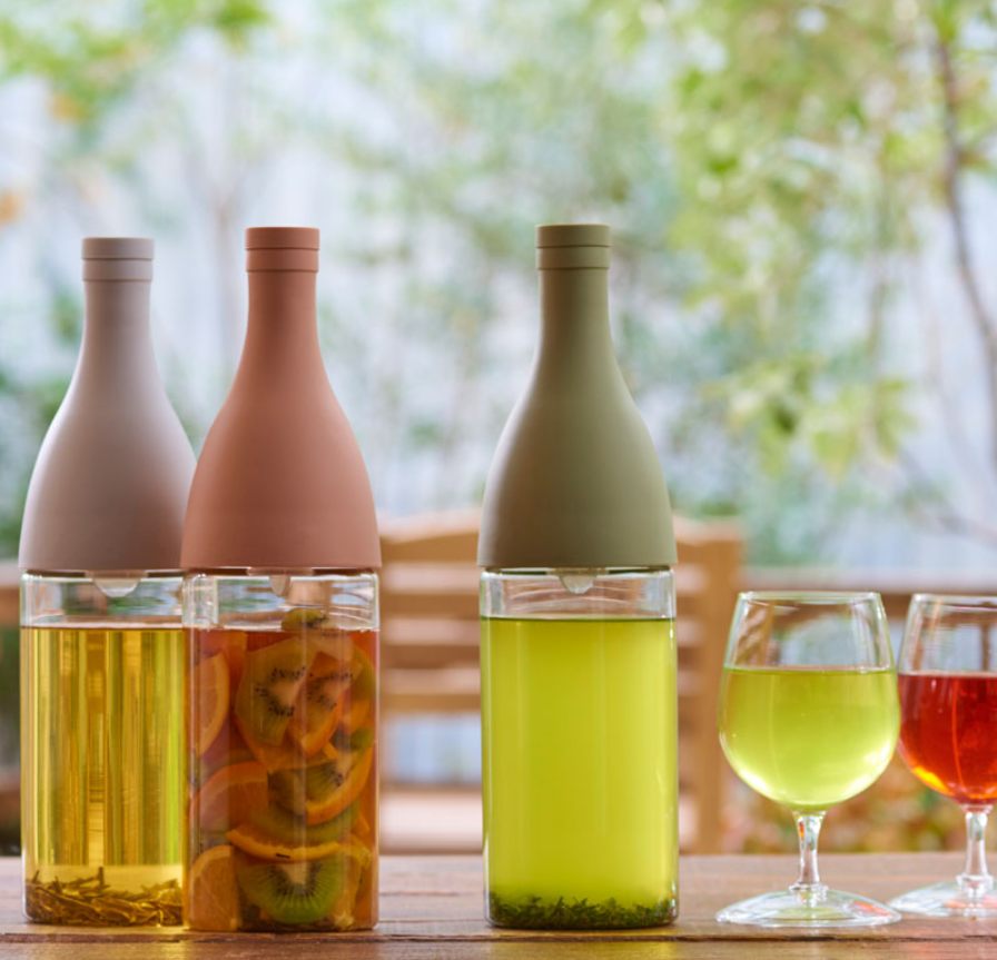 TotaliTea's tweet photo. Cold Brew #looseleaf #tea bottles with filter @cgyfarmersmarkt #makingteacool Gifts for MOM #giftsmadeeasy #MothersDay2019 https://t.co/siqtvWmyyO