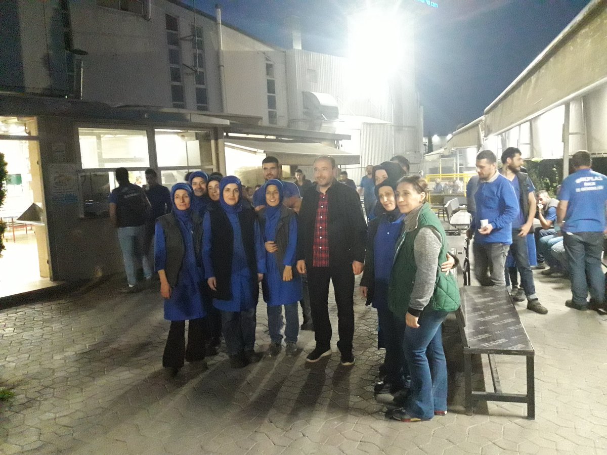 AtayIskender's tweet photo. #TÜRKMETALSENDİKASI IST.AND.YKS.ŞUBESİNE BAĞLI #AKPLAS AŞ Gebze de İftarımızın 4 günü Şube başkanımız SN.HALİL ERDAL katılımlarıyla ve çalışma arkadaşlarımızla beraber açtık.Allah kabul etsin inşallah... https://t.co/REUTxobvPQ