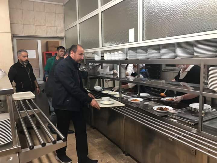 AtayIskender's tweet photo. #TÜRKMETALSENDİKASI IST.AND.YKS.ŞUBESİNE BAĞLI #AKPLAS AŞ Gebze de İftarımızın 4 günü Şube başkanımız SN.HALİL ERDAL katılımlarıyla ve çalışma arkadaşlarımızla beraber açtık.Allah kabul etsin inşallah... https://t.co/REUTxobvPQ