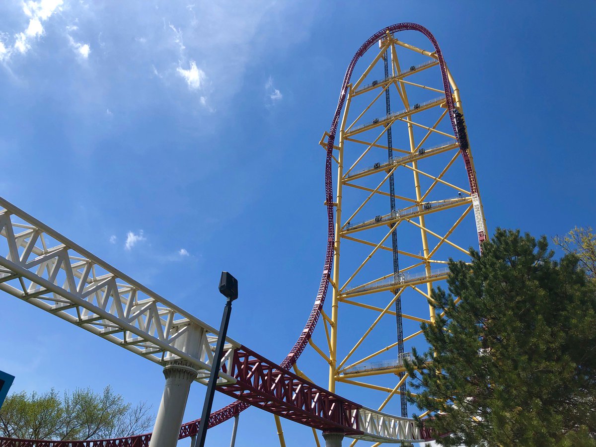 cedarpoint's tweet photo. TWO. MORE. DAYS. 

Get to Cedar Point for Opening Day THIS Saturday! 😍 

#CPLikeNoOther https://t.co/NMfGjjNST6