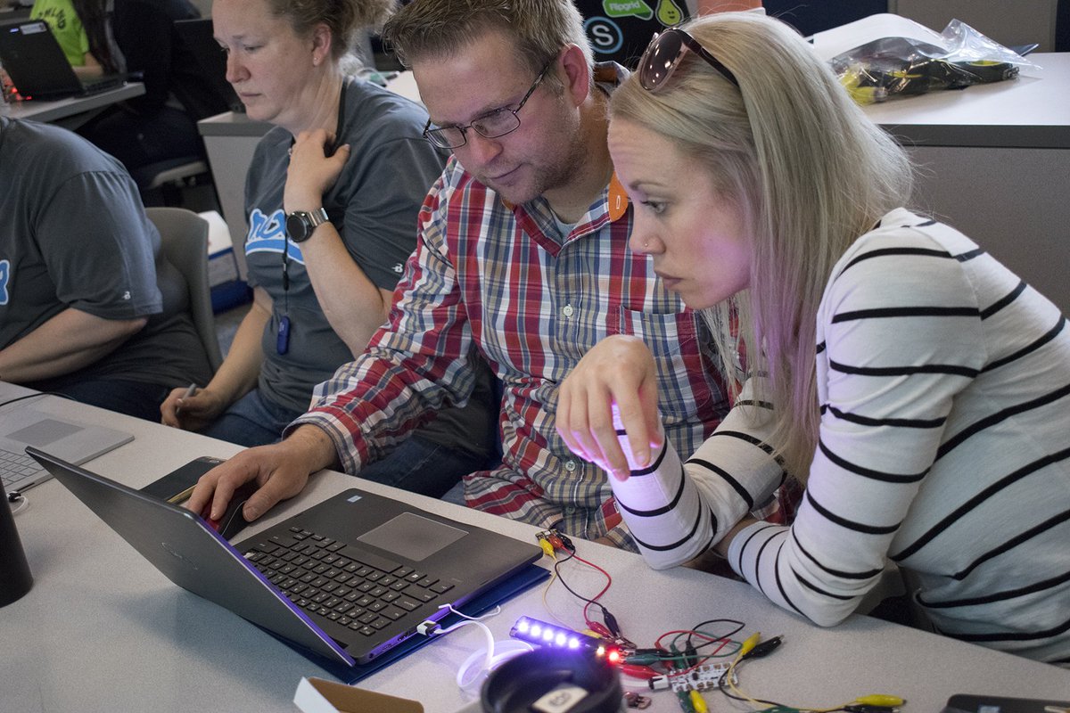 BSED_PSH's tweet photo. On May 8th @PSUHarrisburg CAIMS offered a Computer Science through Engineering workshop for 40 elem and mid school educators. Teachers received free Crumble microcontroller kits for their students!
@PSUHarrisburg
@PSHTeacherEd
@PADeptofEd - @ITEEA
 @GetTeacherGeek
 @RedfernElec https://t.co/d8fgNc3FaZ
