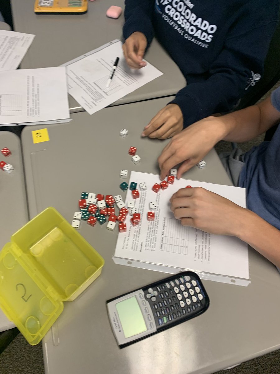 MrsDaltonMath's tweet image. Data Analysis Simulations in #alg2chat today! Fun way to explore Exponential Functions! @Dartboard44 @ByronNelsonHigh #iteachmath