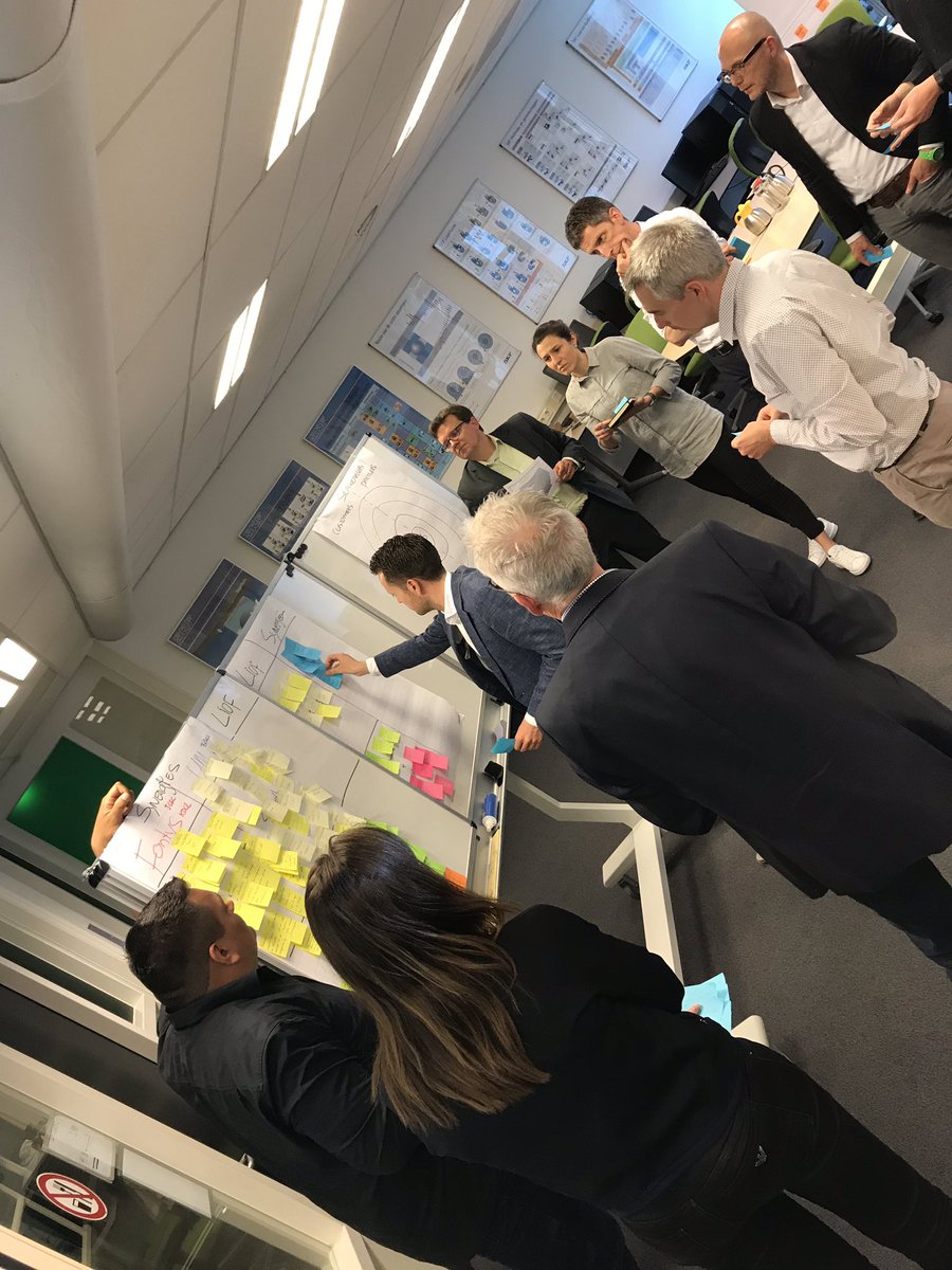 PascalSwinkels's tweet photo. RT @gabyodekerken: Fontys, #BISCI and LIOF joint forces discuss collaboration developing supply chain innovations and train supply chain professionals in smart sustainable world! Stay tuned https://t.co/pB3Sid0XJF &amp; https://t.co/pixfqZ8jW1 and @FontysILEC https://t.co/MKbpooVh93