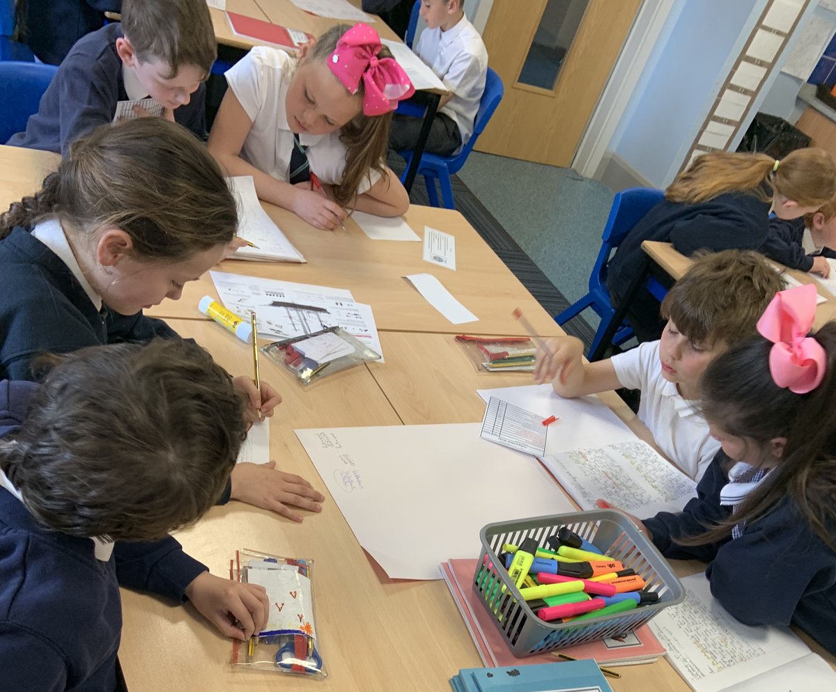 cherrysomervil1's tweet photo. We have been working in pairs today to edit and improve our writing ✍🏼 ✏️📚 #workingtogether #writers #pairedword #literacy #editingstations https://t.co/BFHq33M79S