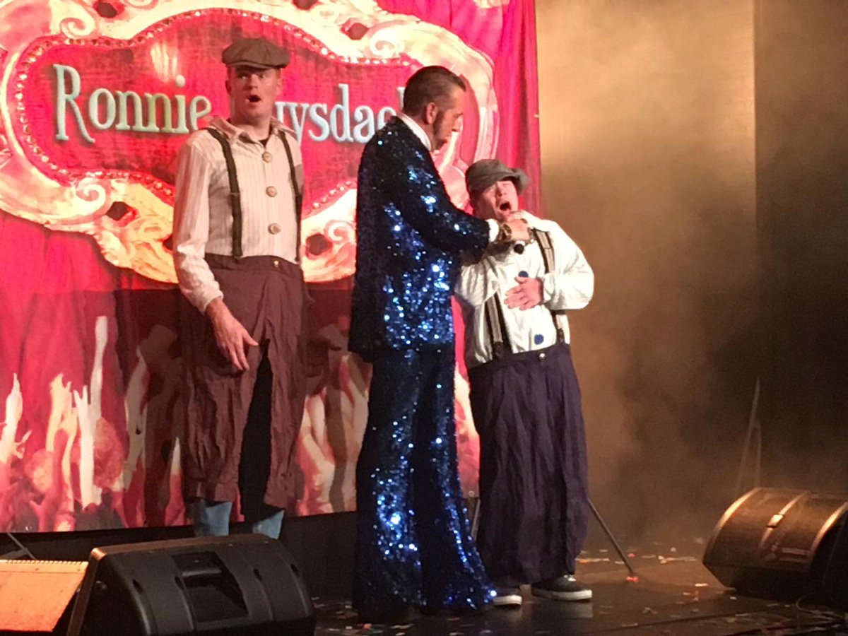 Het is weer een groot feest in Cardo met de Koning van de Polonaise!